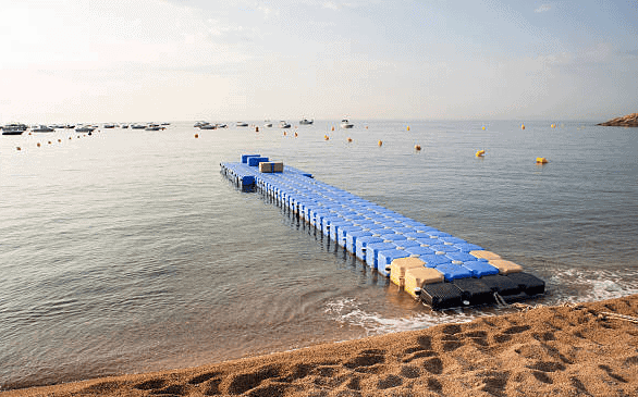 Traditional Docks vs. Floating Docks