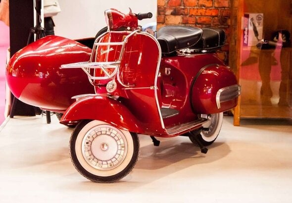 car-bike-red-vehicle-motorcycle-vintage-car-810811-pxherecom