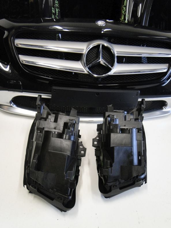 MERCEDES GLA X156 PO LIFCIE LAMPA ZWYKŁA H7 LEWA - obrazek 4