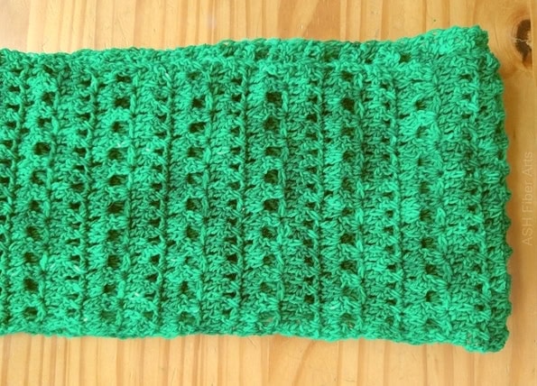 solid/tonal Coliseum Cowl