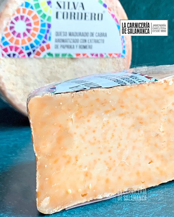 Queso madurado de cabra Silva Cordero, foto de La Carnicería de Salamanca, carnicería online Picante paprika