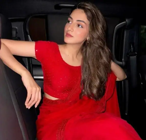 escorts service in Holiday Inn Mumbai