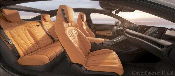 IM L7 interior
