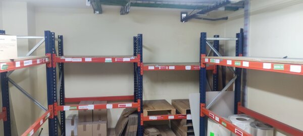 estantería picking reforzada mecalux completa