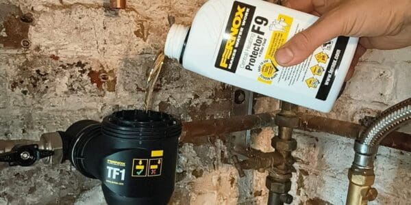 filtre a boue FERNOX