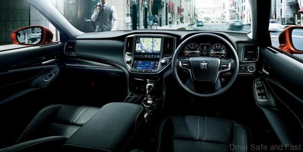 Toyota crown majesta13