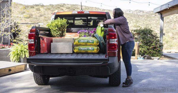 Ford Maverick_pickup truck_rear bed