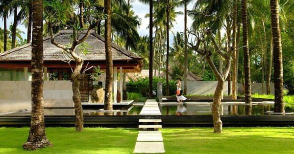 【スパatカユマニス ジンバラン 】 バリ島ジンバランのスパ・エステ2026年割引料金