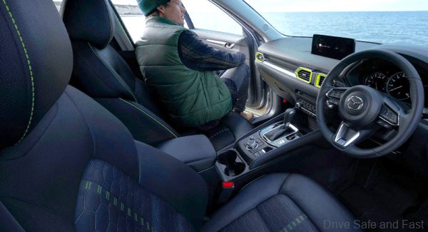 Mazda CX-5 Field Journey interior