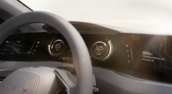 lucid-air-11