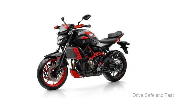 Yamaha-MT07-3
