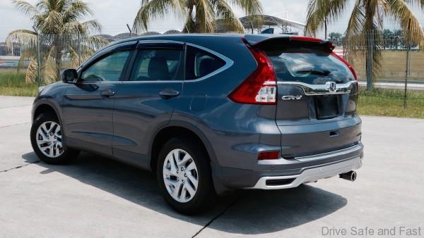 Honda CR-V Exterior Rear 2