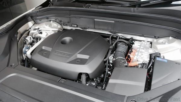 Volvo-XC90- - 20
