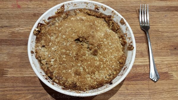 apple crisp baked - ASimpleHomestead