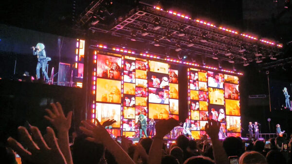 Cyndl Lauper Farewell Tour