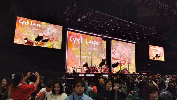 Cyndl Lauper Farewell Tour