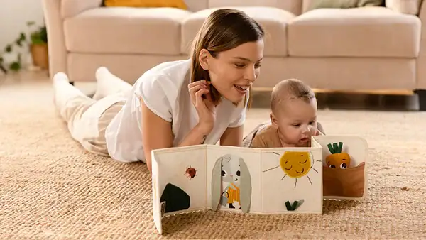 Tiny Love - Jardin de l'aventure premier livre recto verso