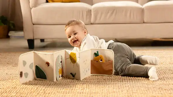 Tiny Love - Jardin de l'aventure premier livre recto verso