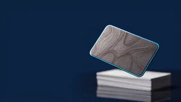 NFC-Visitenkarte vs. Papier: Was wirklich besser ist
