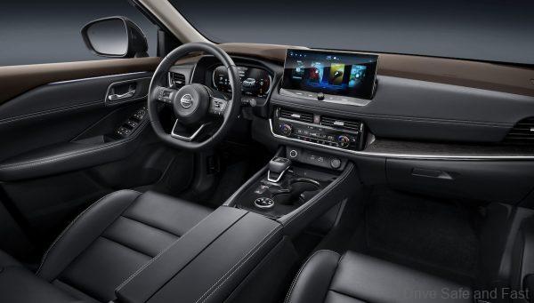 2021 Nissan X-Trail Interior studio shot