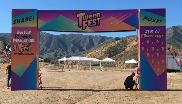 Entrance Towers / Entrance Arch rental for events in Los Angeles, Orange County, and nationwide