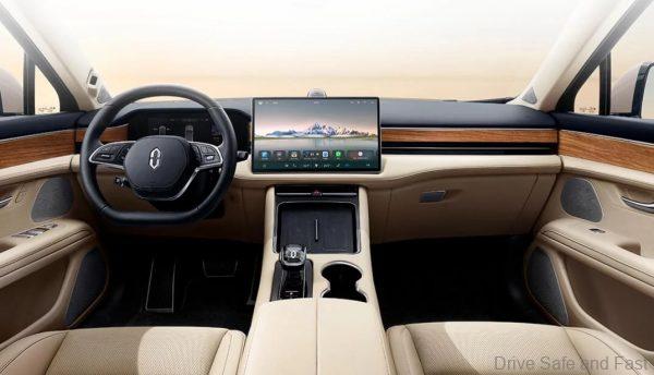 AITO M5 EV interior
