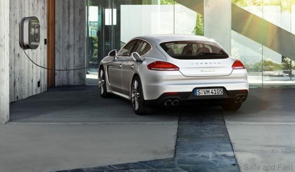 porsche-Panamera