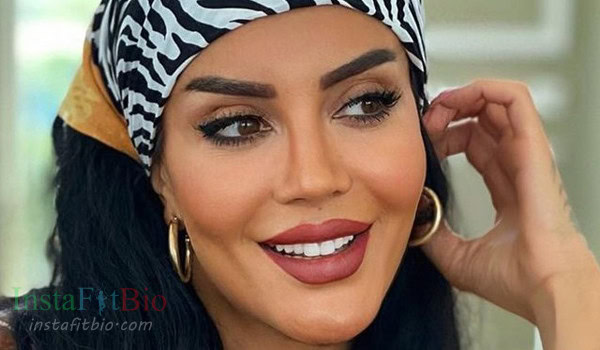 Melek Ozcagan InstaFitBio