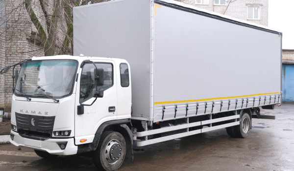 Тентованный грузовик 55 м³ КАМАЗ Компас-12 (Платформа 8,5 м)