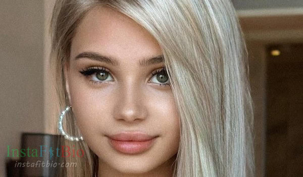 Nastasia Still #InstaFitBio