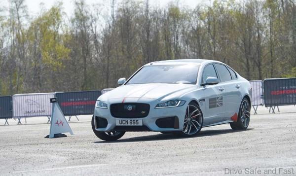 Jag XF Grosjean 3