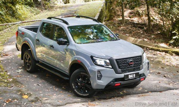 Nissan Navara PRO-4X front