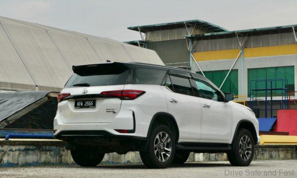 Toyota fortuner 2.8