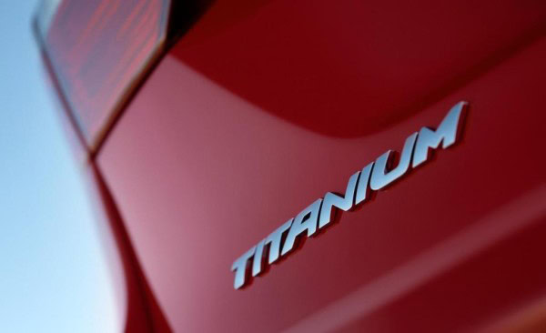 ford-fiesta-titanium-sedan