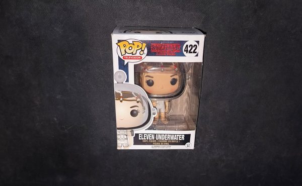 Figurine Funko Pop / Eleven Underwater N°422 / Stranger Things