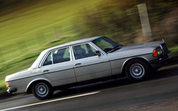 Mercedes-Benz E-Class W123_230E