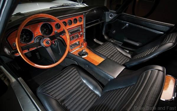 Toyota2000GT_02