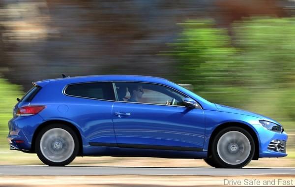 Volkswagen-Scirocco_2009_1280x960_wallpaper_2b