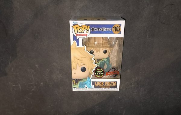 Figurine Funko Pop / Luck Voltia N°1102 / Black Clover / Spécial édition Glow Chase