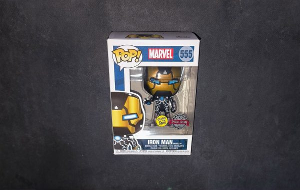 Figurine Funko Pop / Iron Man "Model 39" N°555 / Marvel / Glows In The Dark Spécial édition
