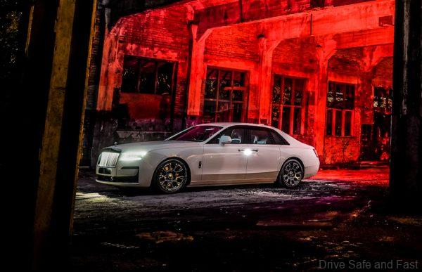 Rolls Royce Black Badge GHOST