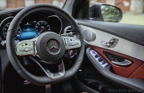 Mercedes-Benz GLC 200 Steering
