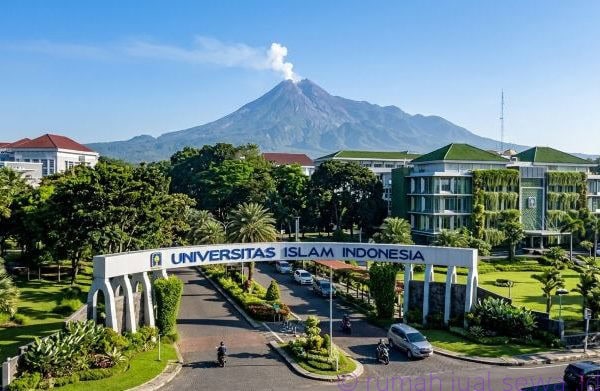 gambar kampus uii jogja