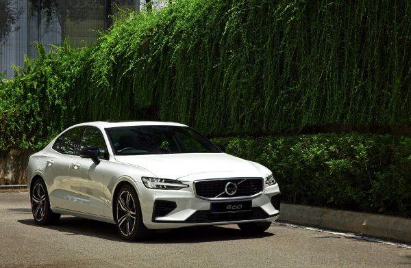 Volvo S60 T8 front