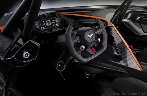 Aston_Martin-Vulcan_2