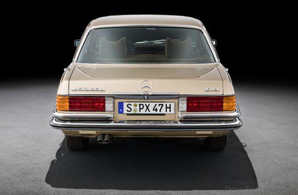 Mercedes-Benz 450 SEL 6.9 rear