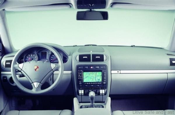 Porsche-Cayenne07