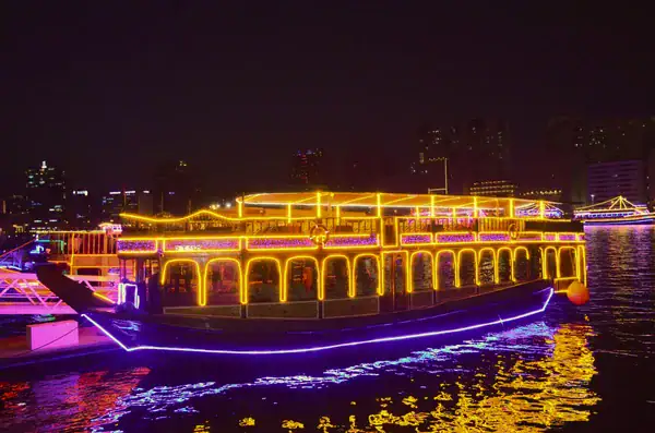 STANDARD CANAL CRUISE DUBAI