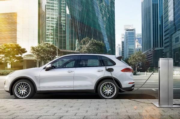 Porsche-Cayenne-S-e-Hybrid-plug-in