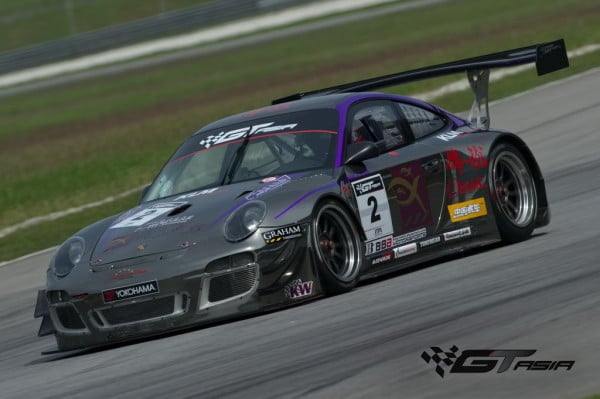 GT #2 Porsche 997 GT3R_Li Zhi Cong